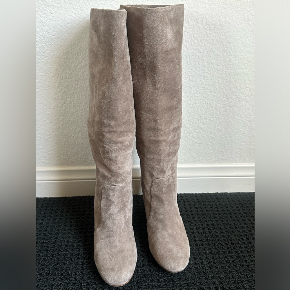 Vince Camuto Boot size 7.5